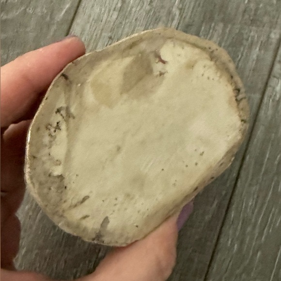 Vintage OAST HOUSE BUILDING HAND MADE SCUPLTURE FIGURINE RARE EUC - Picture 4 of 4